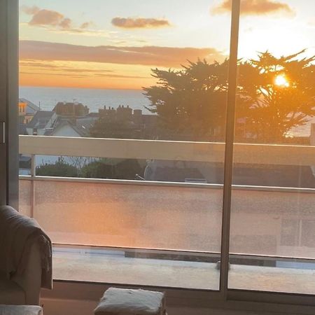 Appartement Vue Mer Proche Plage Et Centre グランビル エクステリア 写真